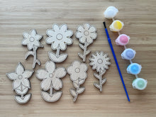 Load image into Gallery viewer, DIY Wooden Painted Flowers
